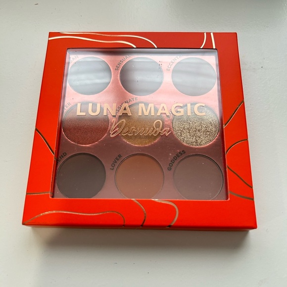 NWT Luna Magic Desnuda Eyeshadow Palette - Picture 5 of 6
